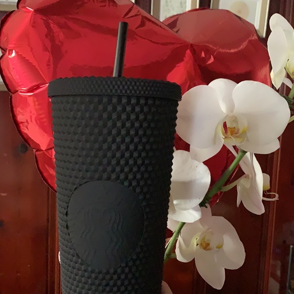 Starbucks Matte black studded Venti cold cup. Starbucks flat black studded cup - Picture 5 of 12